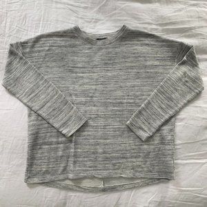 Forever 21 Gray Long-Sleeve Sweater